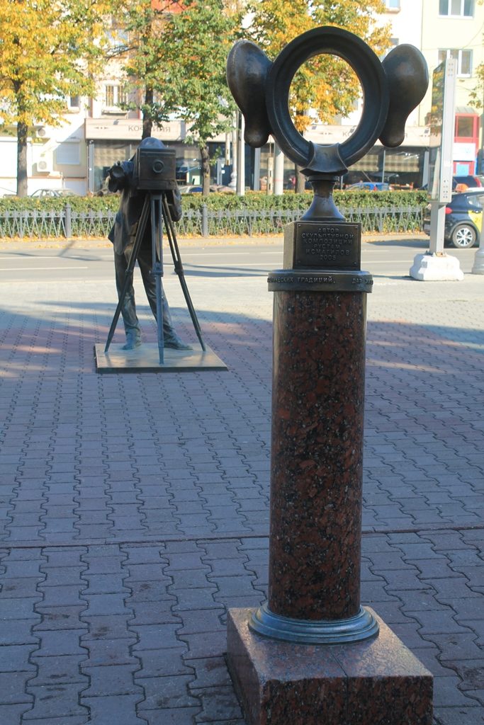 Памятник Пермяк - соленые уши